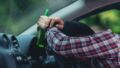 38-latek prowadzący auto pod wpływem alkoholu powoduje wypadek – jedna osoba hospitalizowana