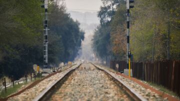 Nowa era dla linii kolejowej nr 318: ogłoszenie o zamówieniu na jej rewitalizację