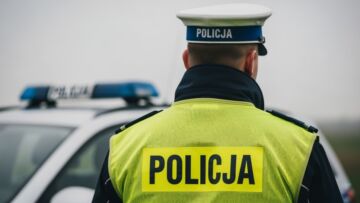 Błoto na drogach – apel do rolników o dbanie o bezpieczeństwo kierowców