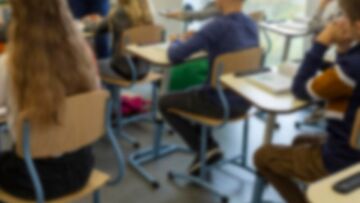 Bielawska szkoła stawia na cyfrową edukację z nowym projektem dla nauczycieli!